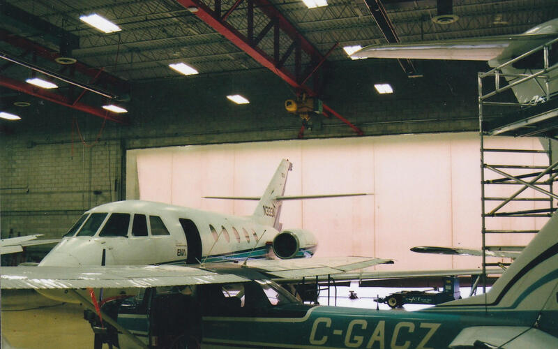  Variety in ENA hangar ranged from a U.S.-registered Dassault Falcon 20C to a Canadian-registered Cessna 150.